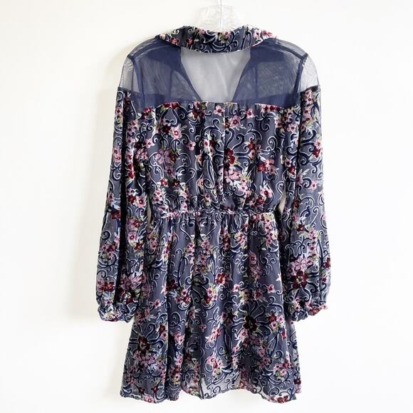 Moon River Navy Velvet Floral and Mesh Long Sleeve Mini Dress - Picture 5 of 9